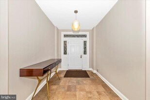 9723 Beman Woods Way in Potomac, MD - Building Photo