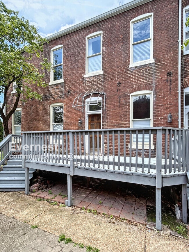 property at 1806 Rutger St