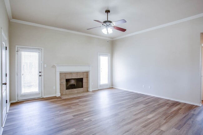 2020 87th St in Lubbock, TX - Building Photo - Building Photo