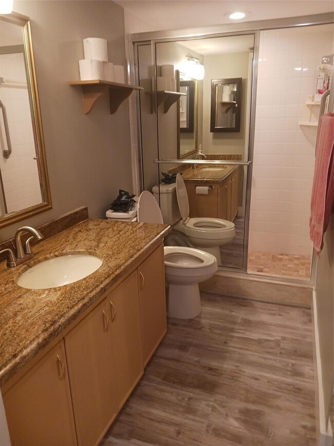 property at 3004 Portofino Isle