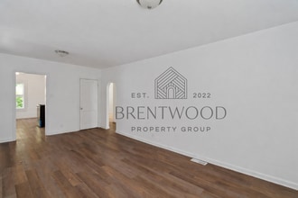 1350 W 32nd St in Indianapolis, IN - Building Photo - Building Photo