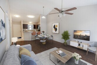 Lilac Village Boca Raton Apartments in Boca Raton, FL - Building Photo - Building Photo