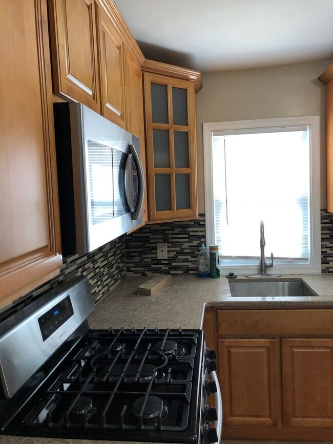 property at 4627 Sheffield Ave