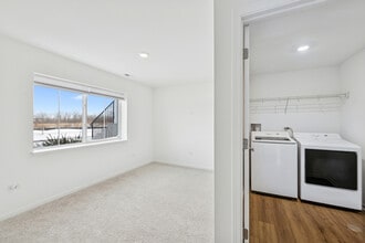 12312 Tinsley St in Huntley, IL - Building Photo - Building Photo