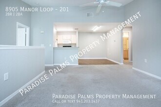 8905 Manor Loop in Lakewood Ranch, FL - Building Photo - Building Photo