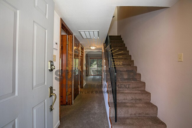 908 Harold Dr in Incline Village, NV - Building Photo - Building Photo