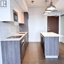 199 Slater St. in Ottawa, ON - Building Photo - Building Photo