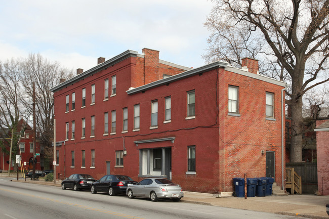 1481 S 2nd St in Louisville, KY - Building Photo - Building Photo