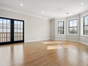 281 Lamartine St, Unit 1 in Boston, MA - Foto de edificio - Building Photo