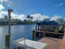 5515 SW 12th Ave in Cape Coral, FL - Building Photo