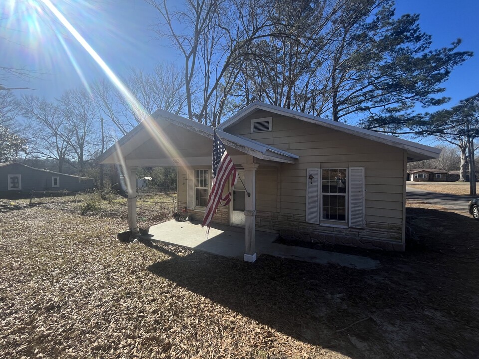 502 Brown St in Tupelo, MS - Building Photo