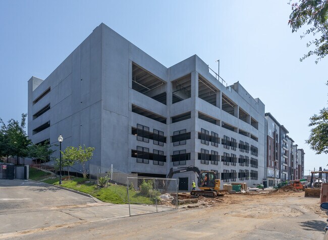 StateHouse Arena in Tallahassee, FL - Building Photo - Building Photo