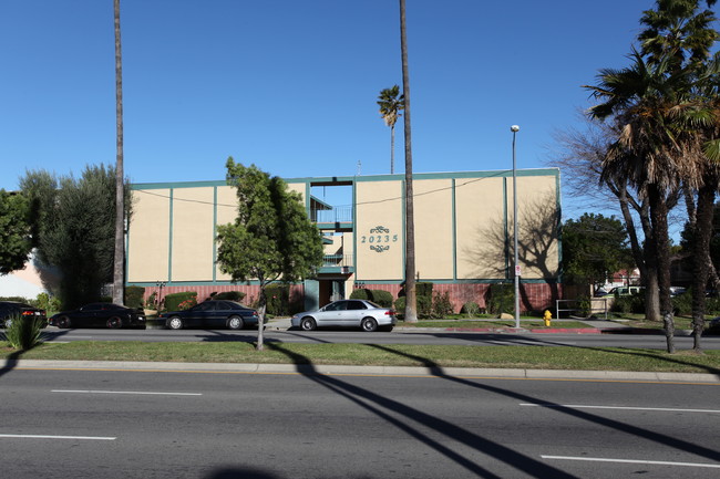 Cote d'Azur in Winnetka, CA - Foto de edificio - Building Photo