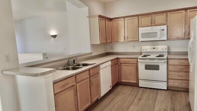 2918 N 1310 W, Unit D-3 in Lehi, UT - Foto de edificio - Building Photo