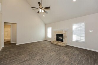 9 Atlantic Ave in Midlothian, TX - Building Photo - Building Photo