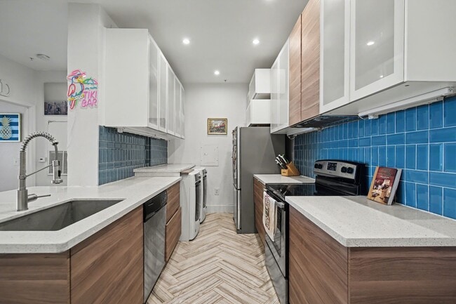 property at 3231 Allen Pkwy