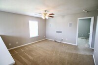 13003 Kingston Point Ln photo'