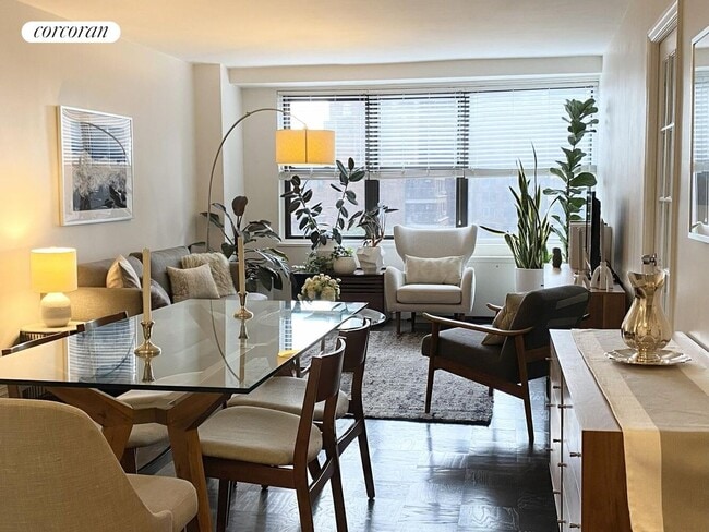 property at 305 E 40th St