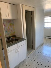 11 Hodges Ct in Salem, MA - Building Photo - Building Photo