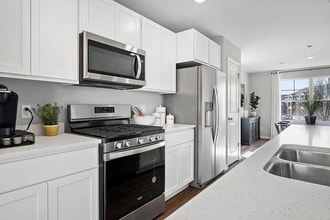 8760 Clover Ln in Saint John, IN - Building Photo - Building Photo
