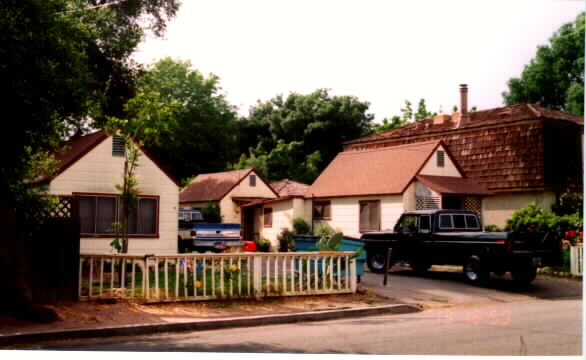 Canary Cottages in Ojai, CA - Building Photo - Building Photo