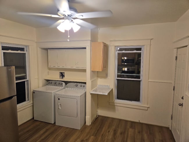 20 Innis Ave in Poughkeepsie, NY - Foto de edificio - Building Photo