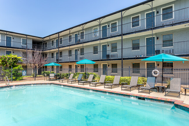 The Cove at State Street in Baton Rouge, LA - Foto de edificio - Building Photo