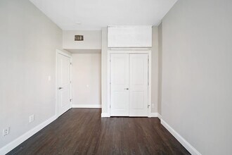 570 Putnam Ave-Unit -B in Brooklyn, NY - Building Photo - Building Photo