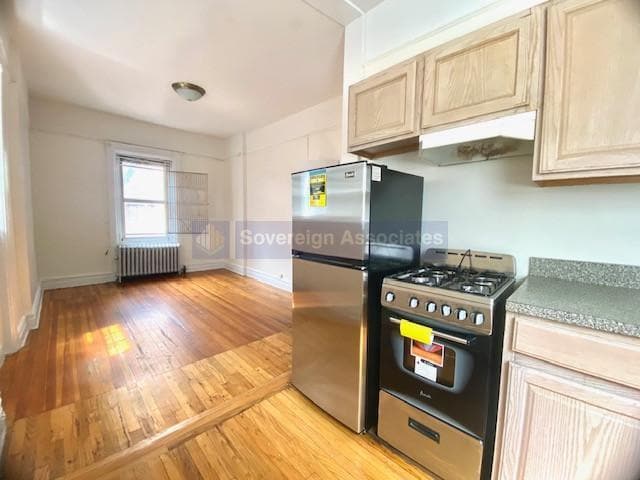 936 West End Ave