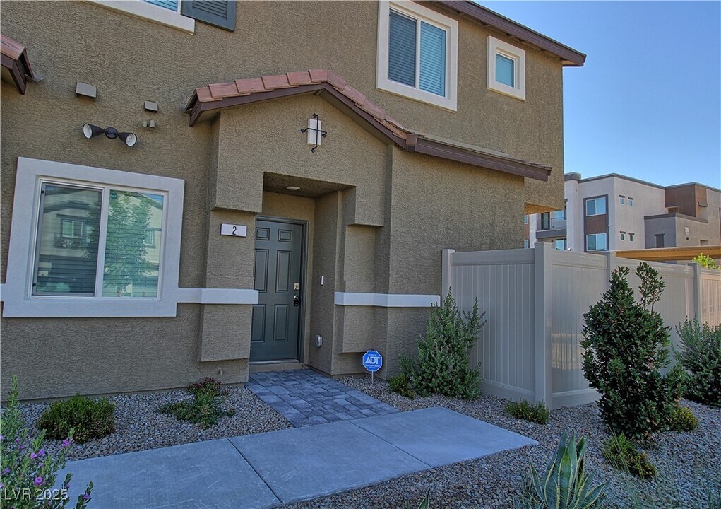 4755 Zodiac Sky Ave in North Las Vegas, NV - Building Photo