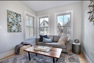 12 Cawfield St in Boston, MA - Building Photo - Building Photo