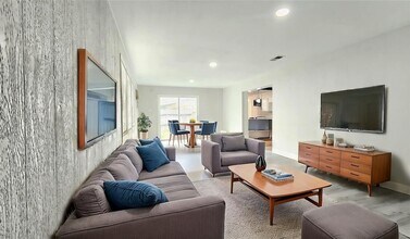 403 Vance St in League City, TX - Foto de edificio - Building Photo