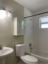 8352 SE Sunset St in Hobe Sound, FL - Building Photo - Building Photo