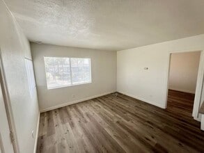 4578 Logan Ave in San Diego, CA - Building Photo - Building Photo