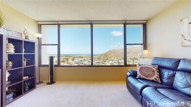 6710 Hawaii Kai Dr in Honolulu, HI - Foto de edificio - Building Photo