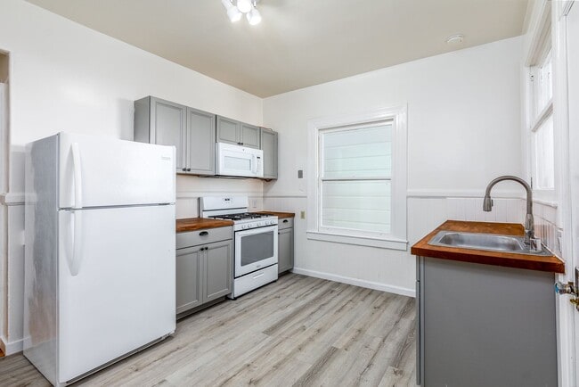 property at 1035 Sanchez St