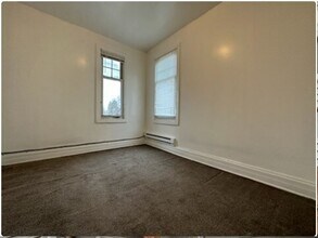 2237 Broadway St in Toledo, OH - Building Photo - Building Photo