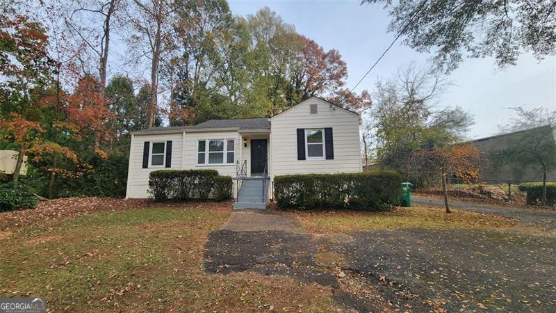 1523 Oak Grove Rd in Decatur, GA - Building Photo