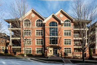 Kirkwood Park Condos North in Kansas City, MO - Foto de edificio - Building Photo