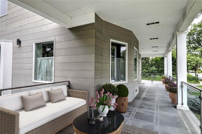 168 Elmgrove Ave in Providence, RI - Building Photo - Building Photo