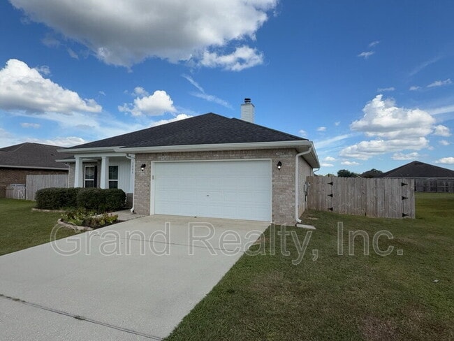 5800 Glenby Ct in Milton, FL - Building Photo - Building Photo
