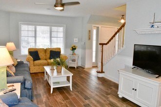 613 Monmouth Ave in Spring Lake, NJ - Building Photo - Building Photo