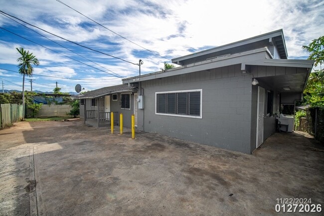 property at 96-239-159 Waiawa Rd