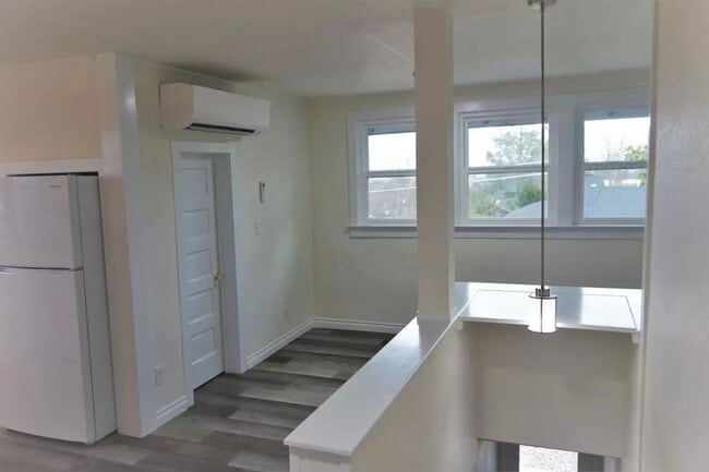 487 Scenic Dr in Ashland, OR - Building Photo - Building Photo