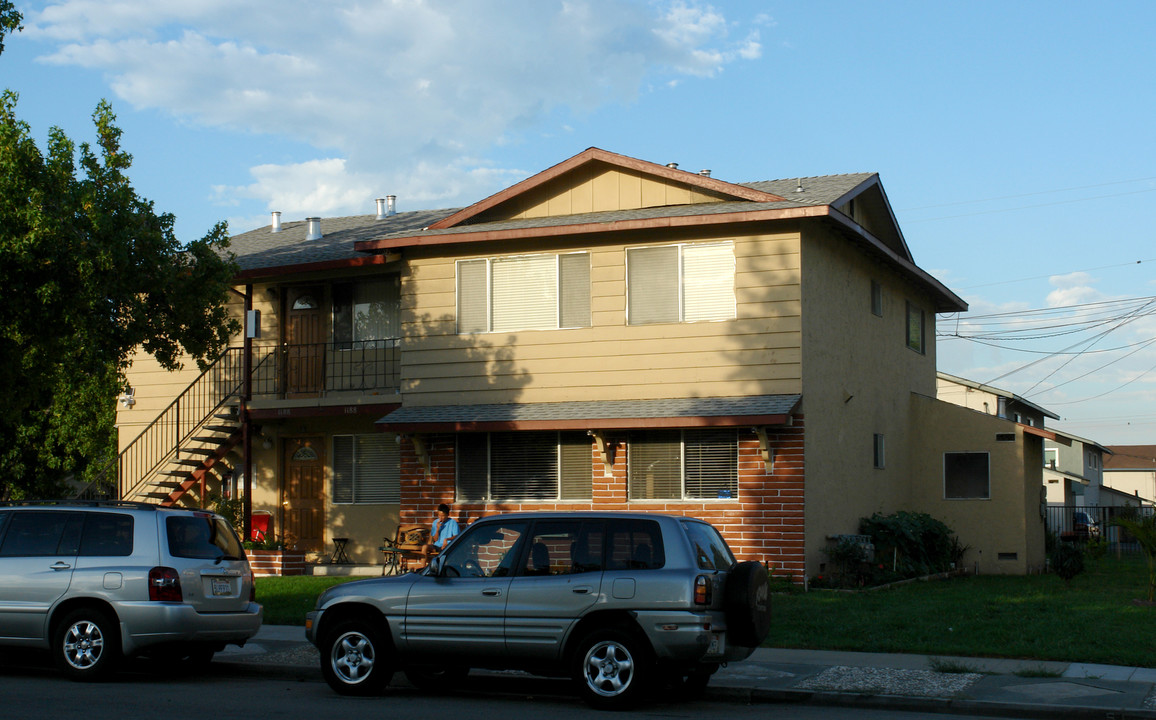 1188 Shirley Dr in Milpitas, CA - Building Photo