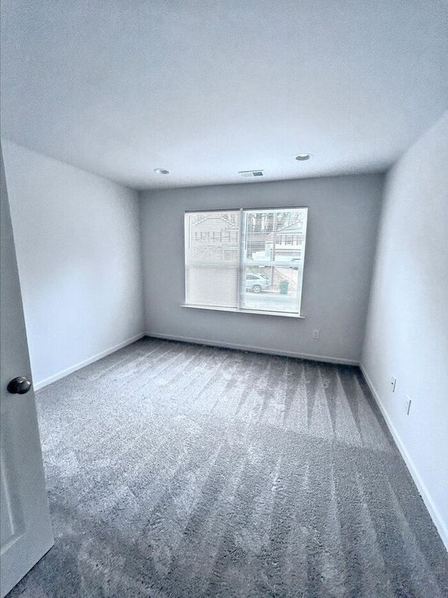 2026 McDonald Dr in Charlotte, NC - Building Photo - Building Photo