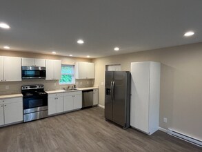 233 Majestic Vine Ln, Unit 233 in Warrensville, NC - Building Photo - Building Photo