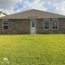 29039 Rustic Windmill Wy in Hockley, TX - Building Photo - Building Photo