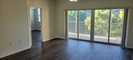 960 Starkey Rd, Unit 3302 in Largo, FL - Building Photo - Building Photo