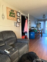 3360 Brown Rd NE in Salem, OR - Foto de edificio - Building Photo